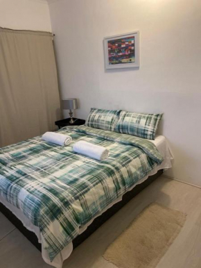 Charming and Fully Renovated Room